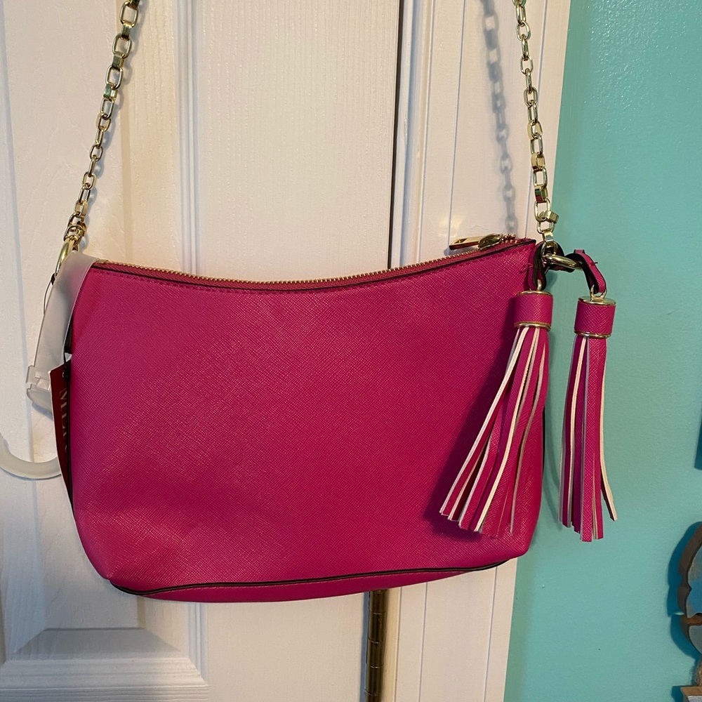 Crossbody Merona purse! Hot pink and gold!